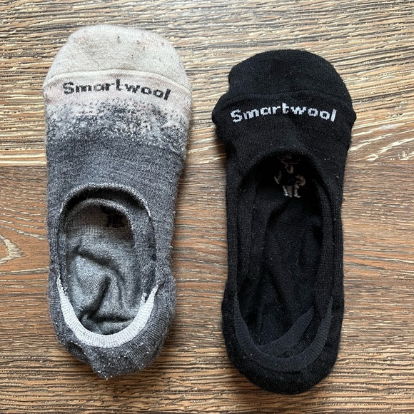 2 pairs (4 socks) Smartwool merino wool hide and seek no-show internal grip sock - Picture 4 of 4